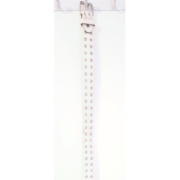 ADD ON ITEM** White Belt with Silver Slots and Buckle - Picture 2 of 3